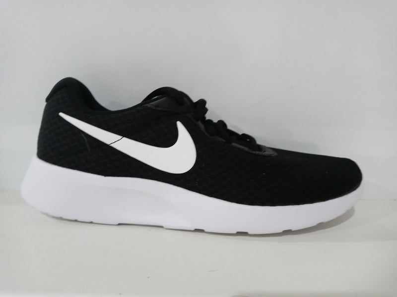 Nike Men's Low-Top Walking Shoe, Black White Barely Volt Black, 12.5 UK