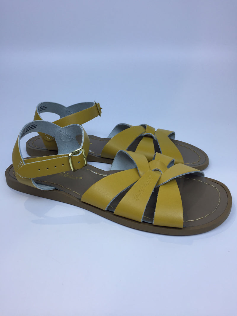 Salt Water Sandals by Hoy Shoes Girl's Retro Gold 7 Big Kid Women's 7 Pair Of Shoes