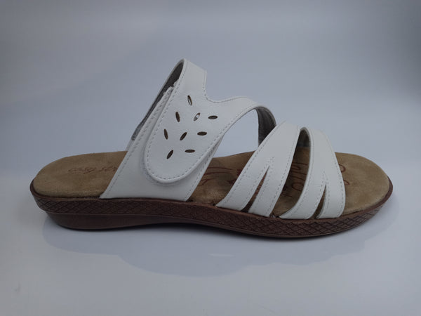 Easy Street Womens Slip on Sandal Slide White 8.5 Pair of Shoes
