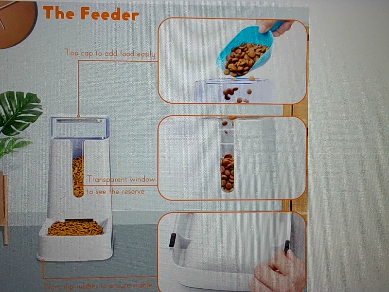 Automatic Cat Feeder by Hipidog - White