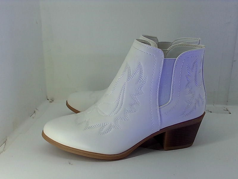 Globalwin White Cowboy Boots Size 10 Stylish Home Accent Pair of Shoes