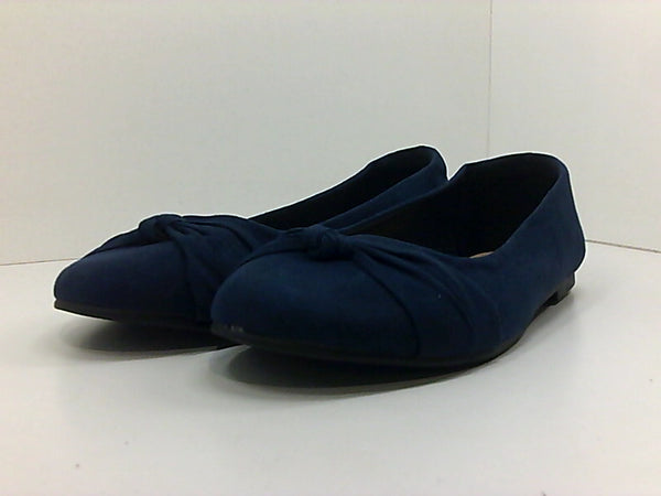 Ataiwee Womens Closed Toe None Flats Color Navy Blue Size 9.5 Pair of Shoes