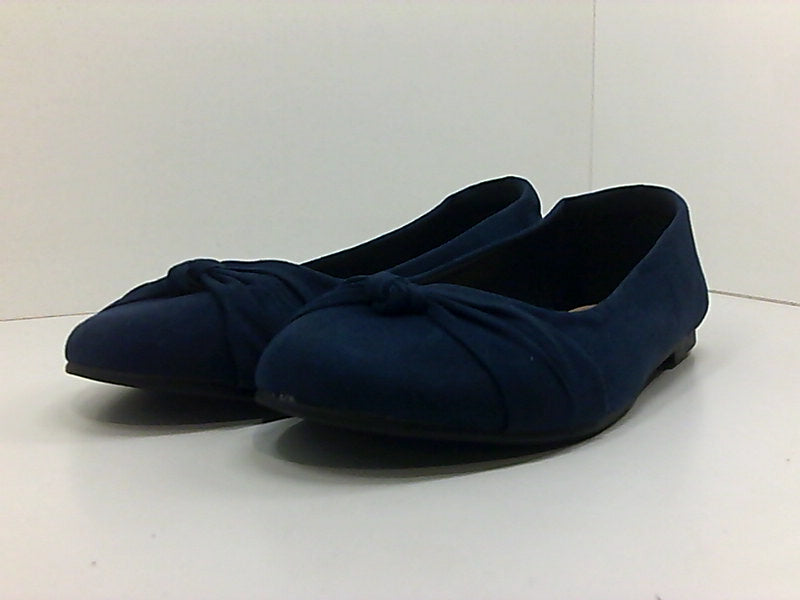 Ataiwee Womens Closed Toe None Flats Color Navy Blue Size 9.5 Pair of Shoes
