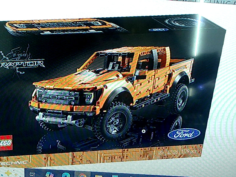 LEGO Technic Ford F150 Raptor Building Set