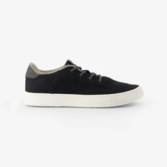 YY Nations Shoes Cirro Bamboo Color Black / White Pair of Shoes