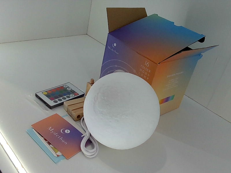 16-Color Moon Lamp with Remote Control - 4.7 Inch