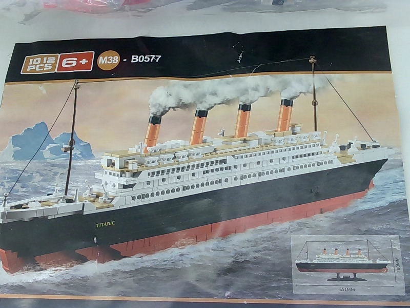 Orbisify Titanic RMS Cruise Ship Model Kit