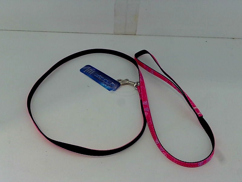 Pink Pet Leash 3 Ft Durable Dog Accessory