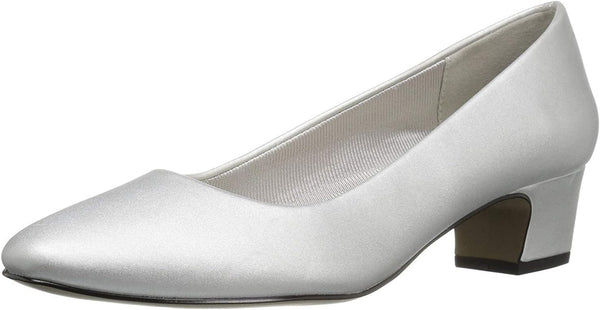 Easy Street Women's Prim Dress Pump Color Silver Size 7.5 Wide Pair of Shoes