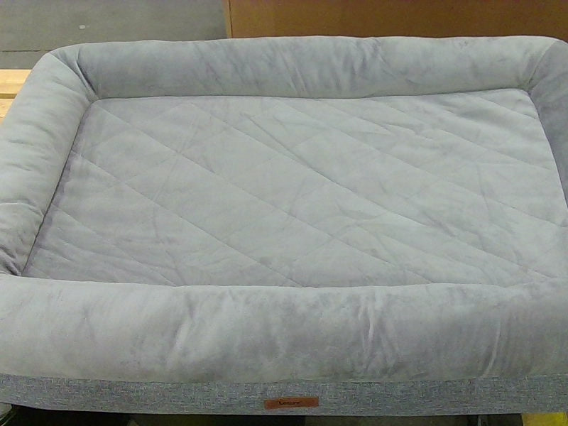 Lesure Quilted Pet Bed - Light Grey