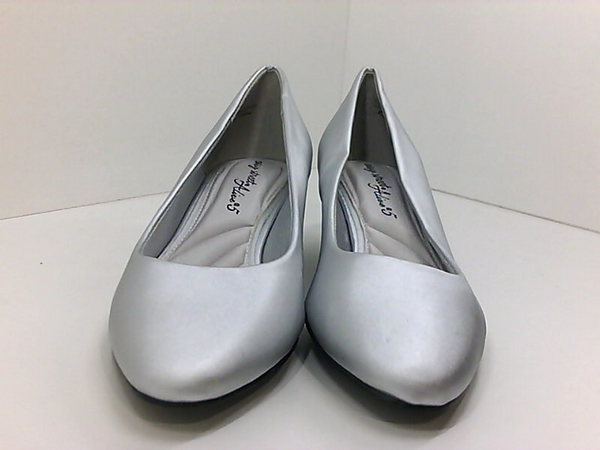 Easy Street Womens 30-2899 Closed Toe None Heels Pair of Shoes