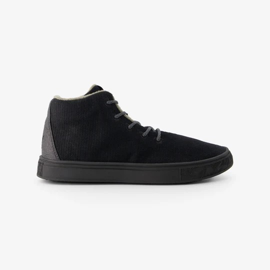 YY Nations Shoes Alto Bamboo Color Black Pair of Shoes