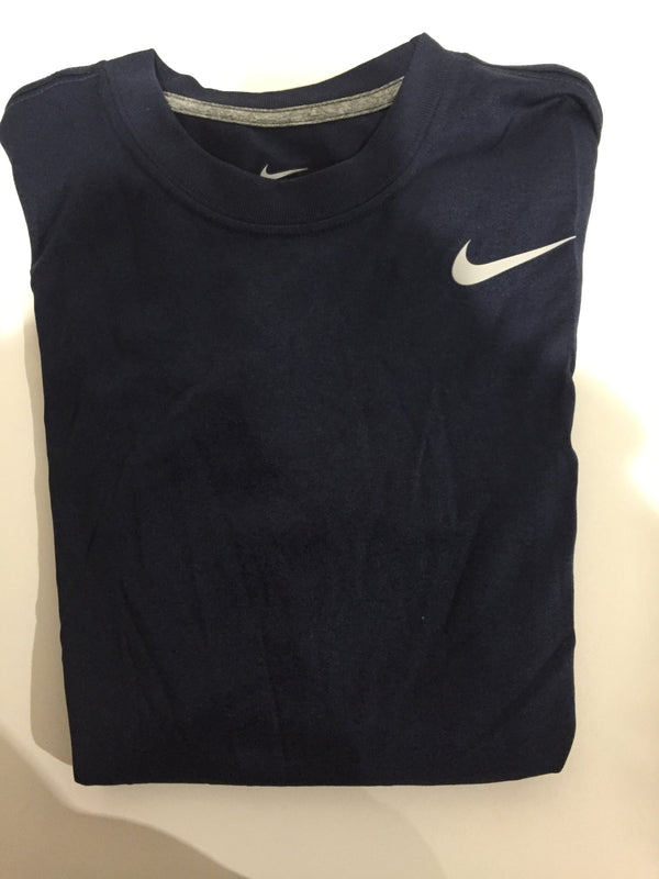 Nike Boys Size Medium Navy Trainng T-shirt