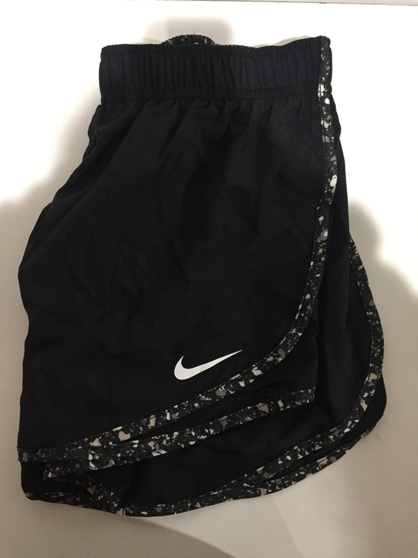 Nike Women Size Medium Black & White Runng Shorts