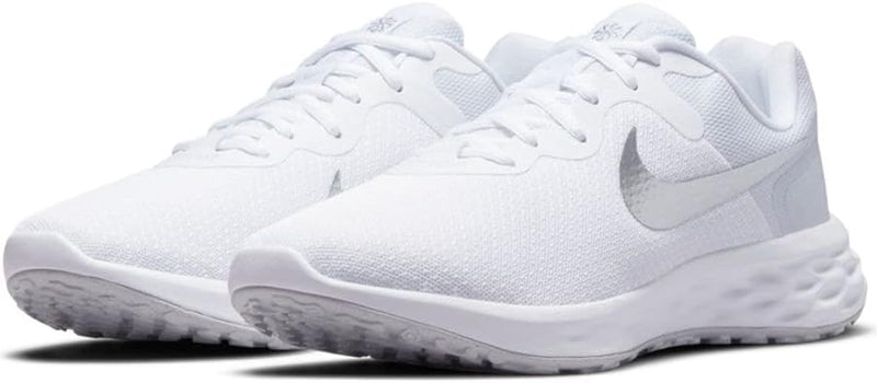 Nike Women's Race Running Shoe White Platinum Size 11 Pair Of Shoes