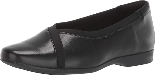 Clarks Undarcey  Ease Women's Slip  on Size 9.5 Black Pair of Shoes