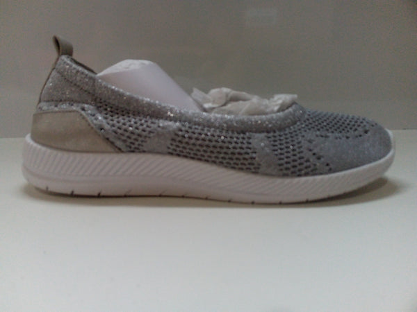 Easy Spirit Women's Glitz 2 Sneaker Color Silver 040 Size 6 Wide Pair Of Shoes
