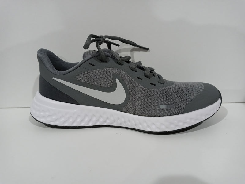 Nike Women Size 5.5 Cool Grey/pure Platinum Revolution 5 Pair Of Shoes