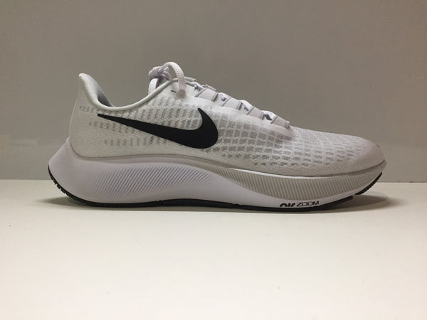 Men's Nike Air Zoom Pegasus 37 White Black Size 9.5 Pair Of Shoes