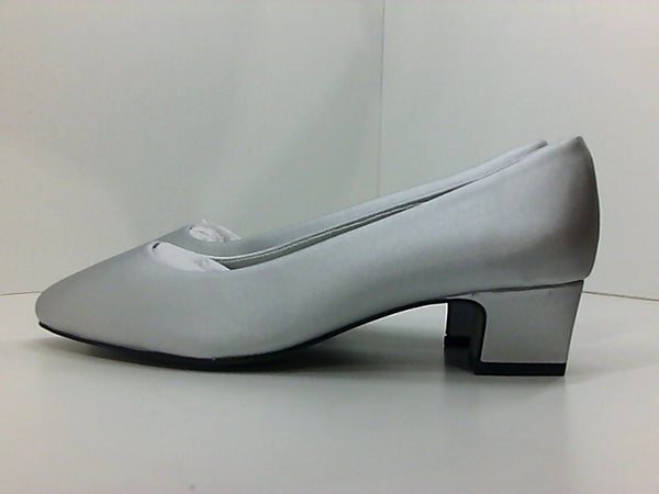 Easy Street Womens 30-2899 Closed Toe None Heels Size 9 Pair of Shoes
