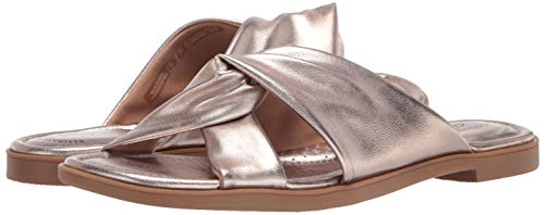 Clarks Women's Reyna Twist Flat Sandal Metallic Synthetic 7 Pair of Shoes
