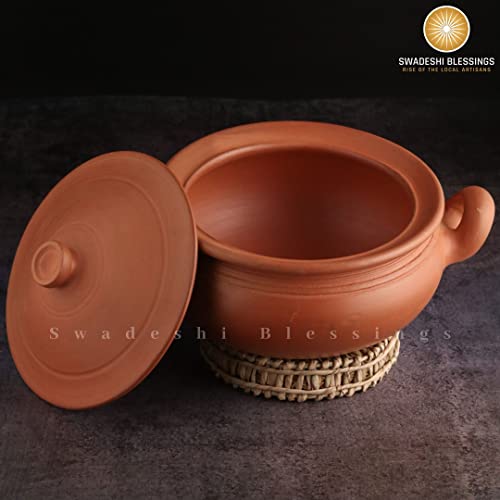 Unglazed Clay Cooking Pot With Lid 2 Liters Mirror Shine Finish