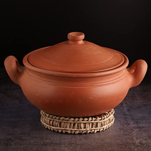 Unglazed Clay Cooking Pot With Lid 2 Liters Mirror Shine Finish