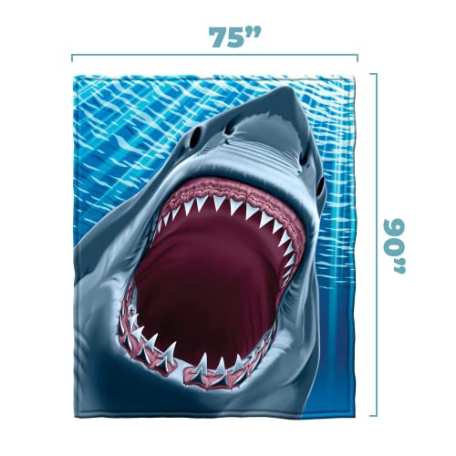 Dawhud Direct Great White Shark Fleece Blanket for Bed 75x90 Queen Size Jaws Fleece Throw Blanket