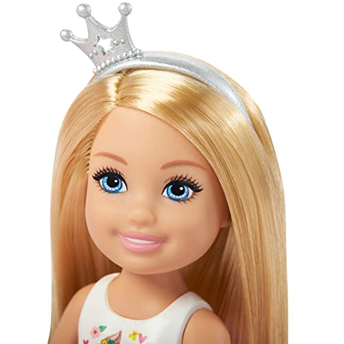 Barbie Princess Adventure Chelsea Pet Castle Playset Blonde Chelsea Doll 6 Inch 4 Pets