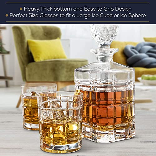 Regal Trunk & Co. Whiskey Decanter Sets 4 Square Engraved Tumblers Whisky Decanter Clear