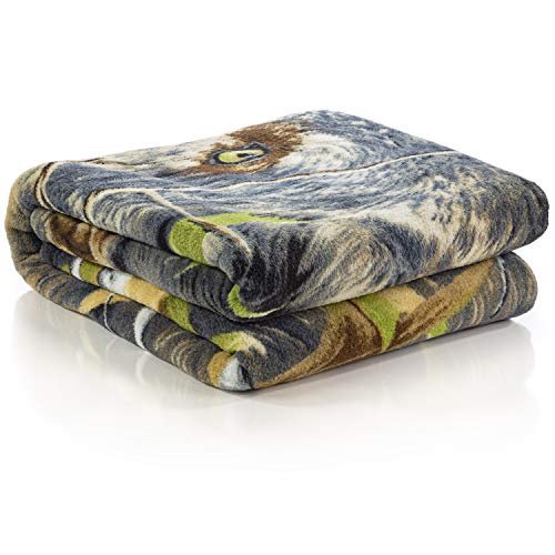 Dawhud Direct Fleece Blanket for Bed 50x60 Inch Camo Wolf