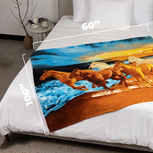 Dawhud Direct Beach Horses Fleece Blanket for Bed 50x60 Inch