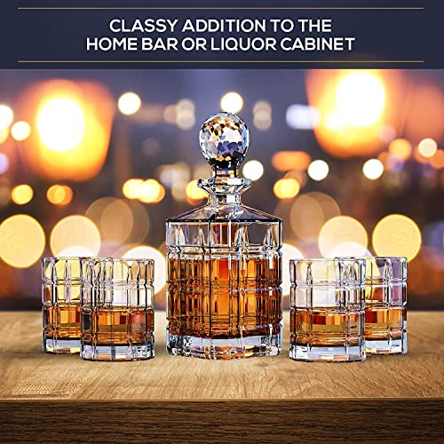 Regal Trunk & Co. Whiskey Decanter Sets 4 Square Engraved Tumblers Whisky Decanter Clear