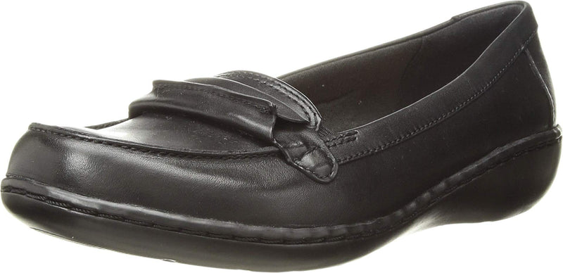 Clarks Women's Ashland Lily Loafer Black Leather 10 Narrow Pair of Shoes