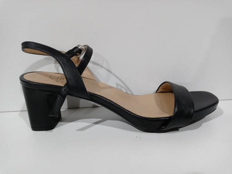 Naturalizer Women's Ivy Ankle Strap Heels Sandal Black Size 10.5 Pair Of Shoes
