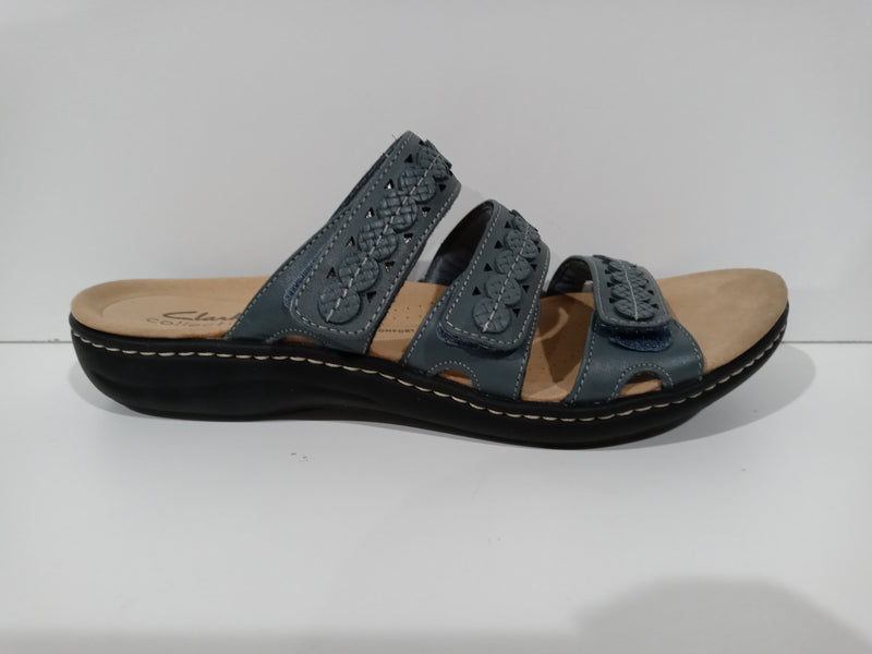 Clarks Women's Laurieann Cove Sandal Blue Grey Size 7 Pair Of Shoes