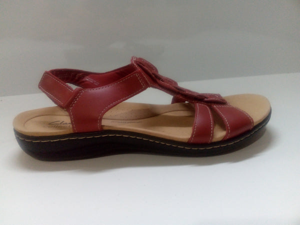 Clarks Women Laurieann Kay Flat Sandal Color Red Leather Size 8.5 Pair Of Shoes