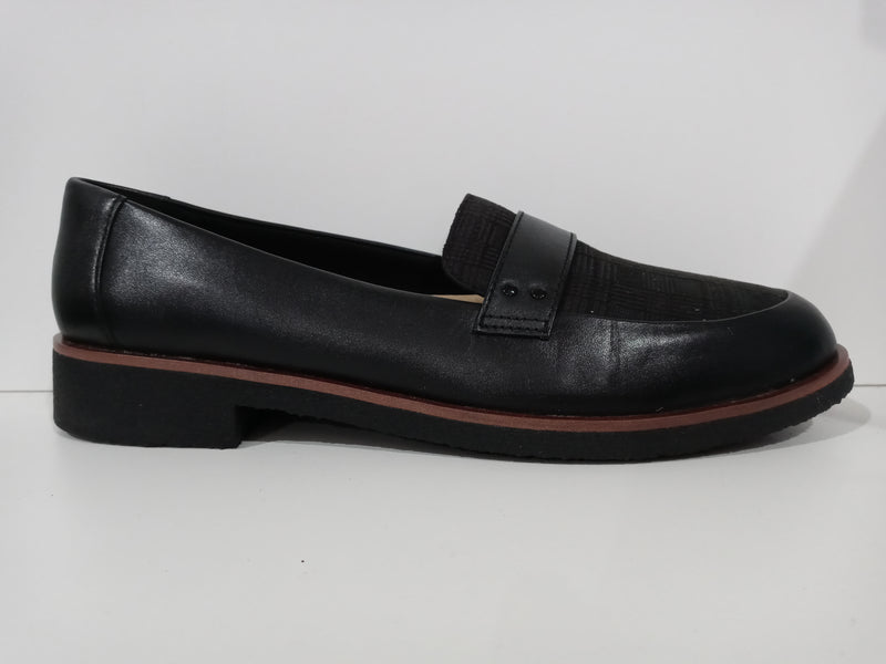 Clarks Women's Griffin Sail Loafer Black Size 12 Pair Of Shoes