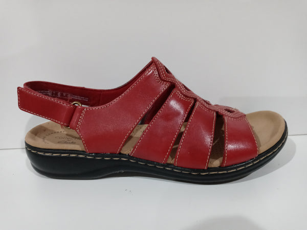 Clarks Women's Leisa Ruby Flat Sandal Leather Size 9.5 Pair Of Shoes