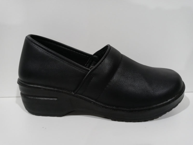 Easy Works Women's Lyndee Health Care Professional Shoe Black Size 8 Wide Pair Of Shoes