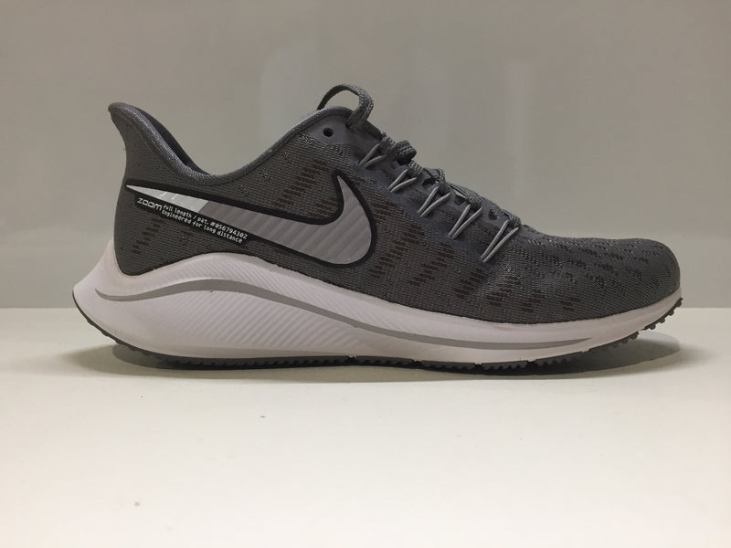 Nike Men's Running Shoe White Oil Grey Atmosphere Grey Size 6 Pair Of Shoes