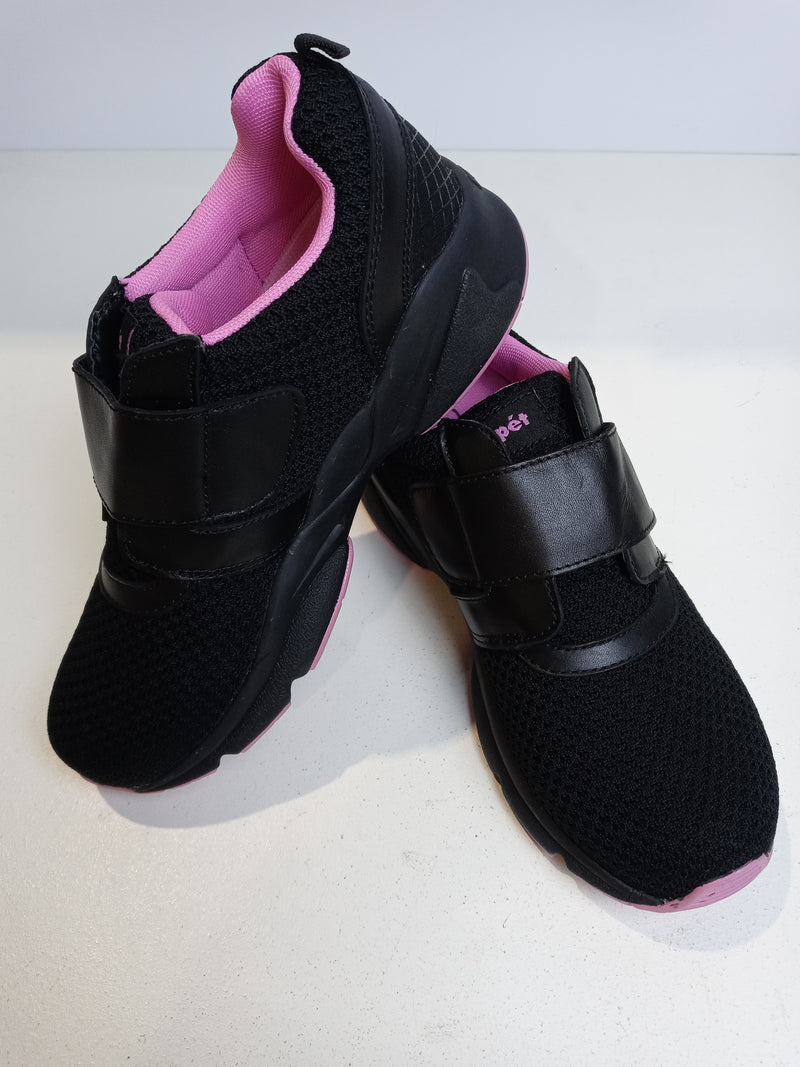 Propet Women Stability X Strap Sneaker Black Berry Size 7 Narron Pair Of Shoes