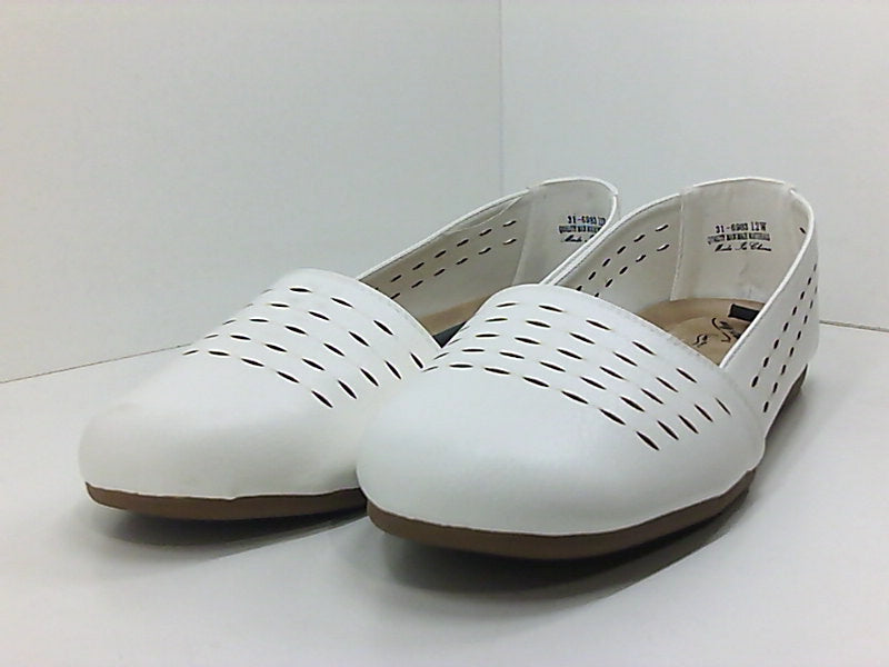 Easy Street Womens 31 6983 Closed Toe None Flats Size 12 Pair of Shoes